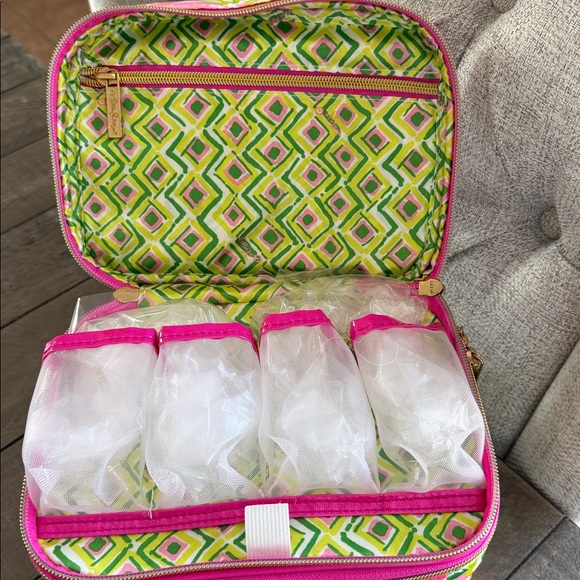 Lilly Pulitzer Flamingo Pink Cosmetic Toiletry Bag - Picture 4 of 7